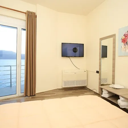 Blue Bay Vlorë