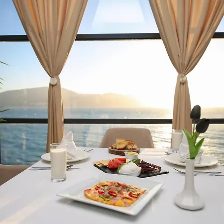 Hotel Blue Bay 3*